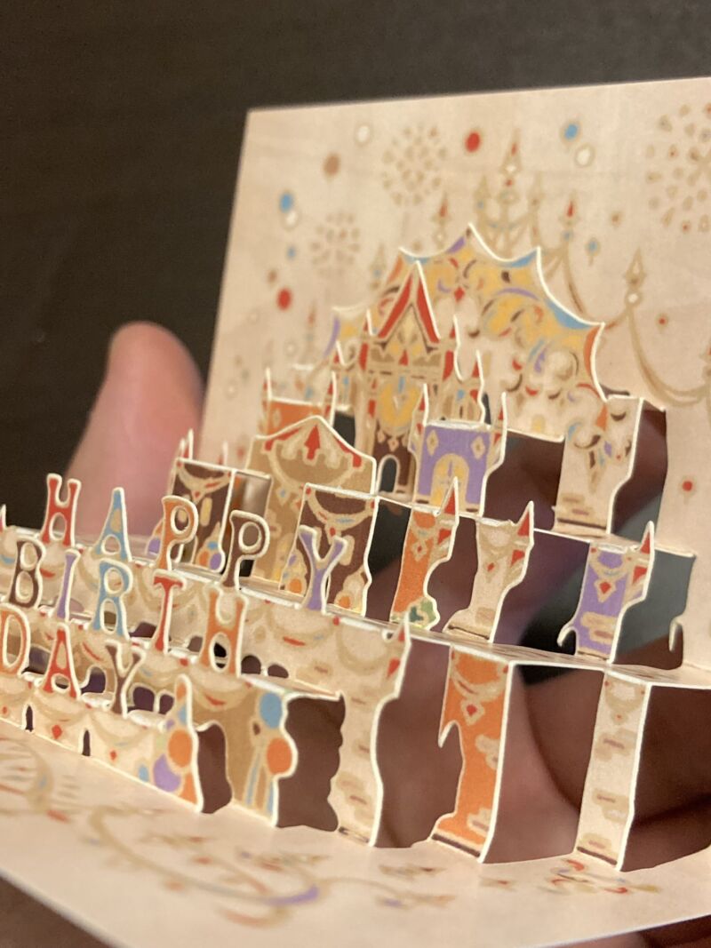 Image for the Tweet beginning: 新作のお誕生日カード出来ました！
かわいい！｡ﾟ(ﾟ´ω`ﾟ)ﾟ｡
自分で作ってていうのもなんですがw
めっちゃかわいい😭 